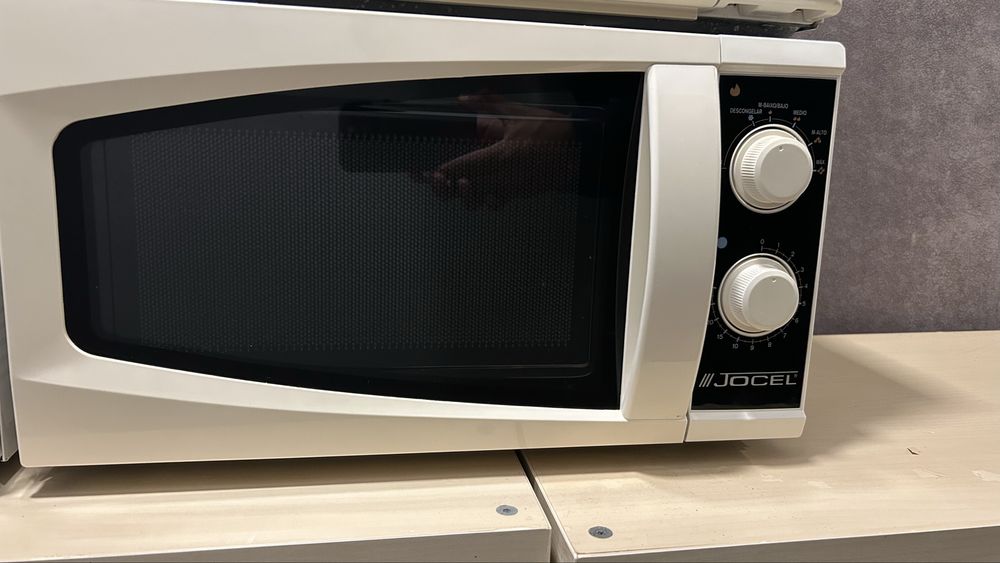 3 microondas conservado