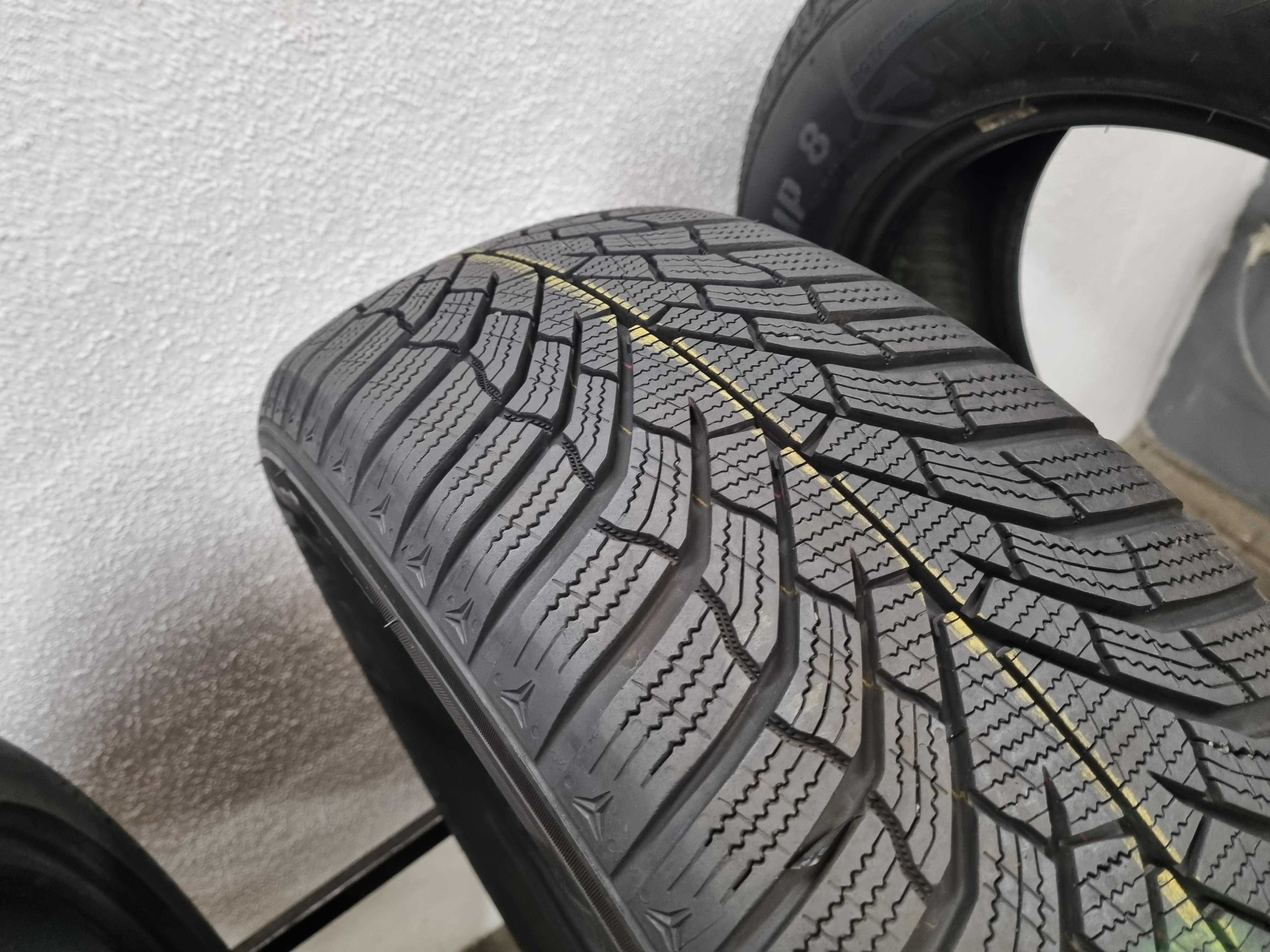 215/60/17 100V Kumho Winter Craft WP52 Dot.2623R