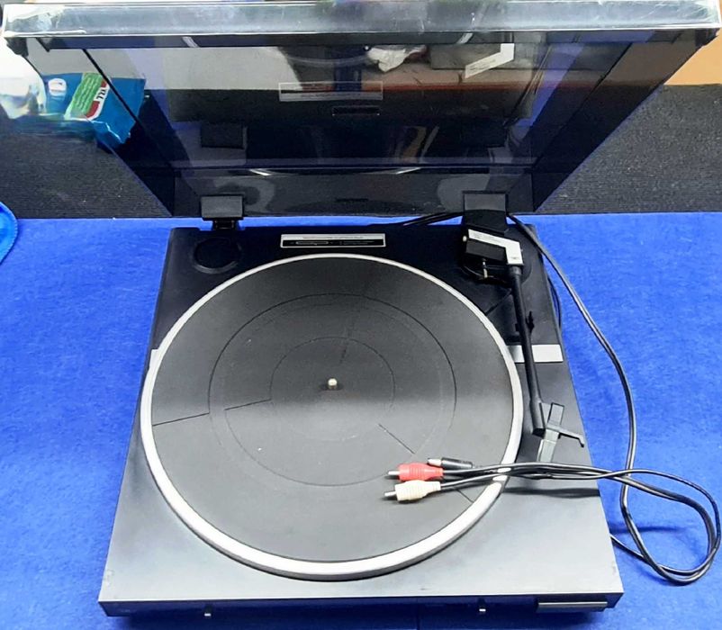 Gira-discos estéreo Pioneer PL-X77Z