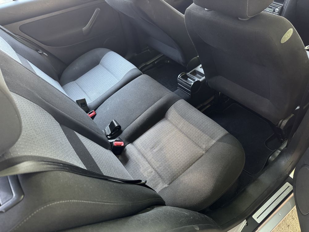 Продам Volkswagen Golf 1.4 MPI