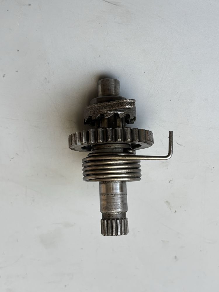 Wałek Kopnika Kopka Kick Starter Rozrusznik SUZUKI TS125