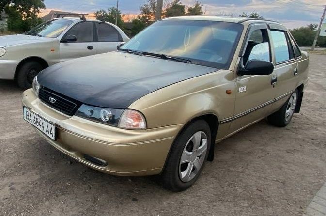 Срочно Продам део нексия