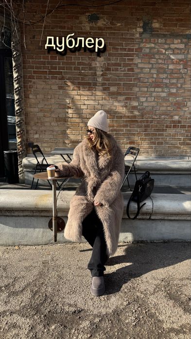 Zara Шуба зі штучного хутра