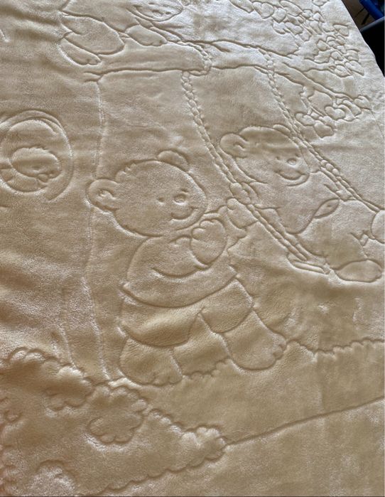 Covertor cama berço cor crema