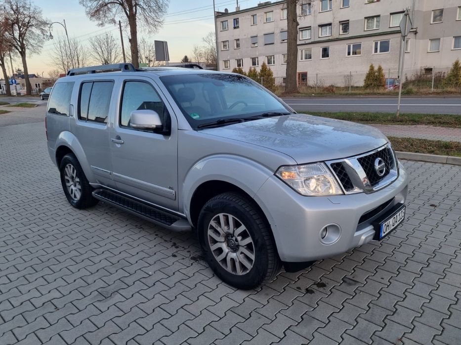 Nissan Pathfinder 3.0 TDI 2012r 7 osob