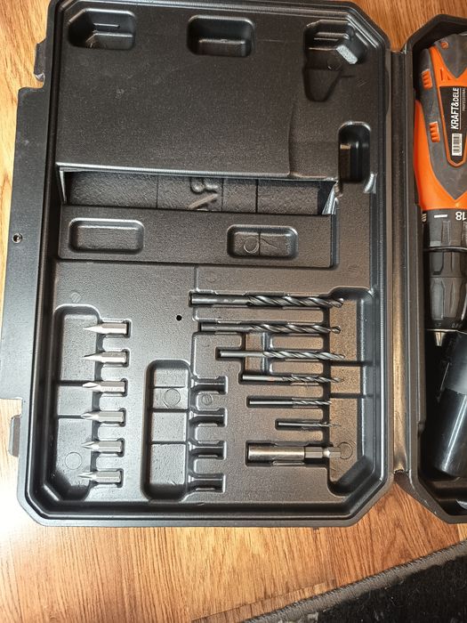 Wkrętarka Kraft&Dele KD-3066 + 3 akumulatory + zestaw bitów i wierteł