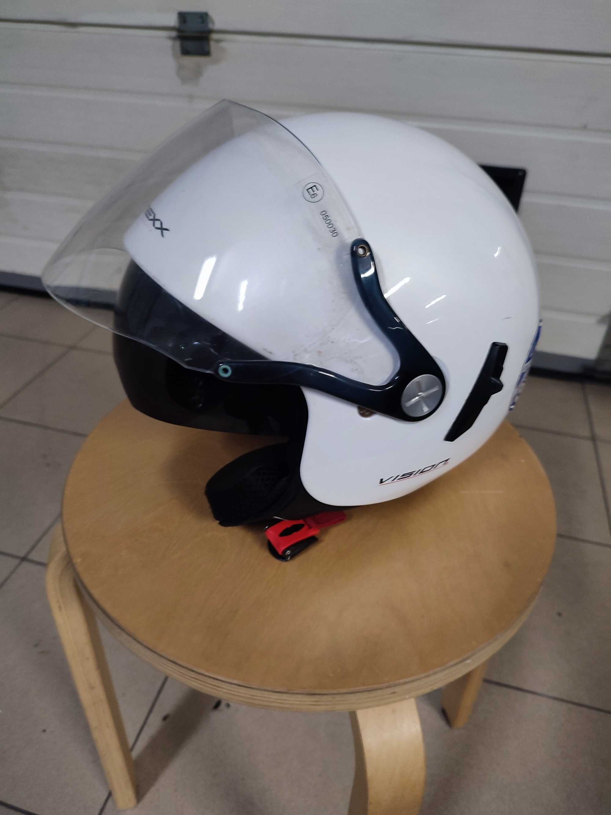 Capacete NEXX Vision branco