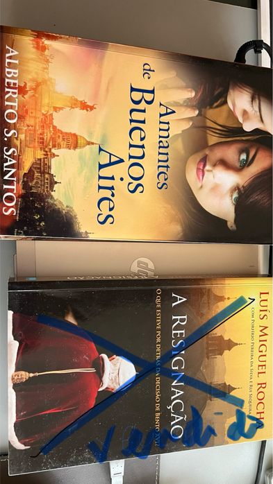 Livros - romamces de autores portugueses