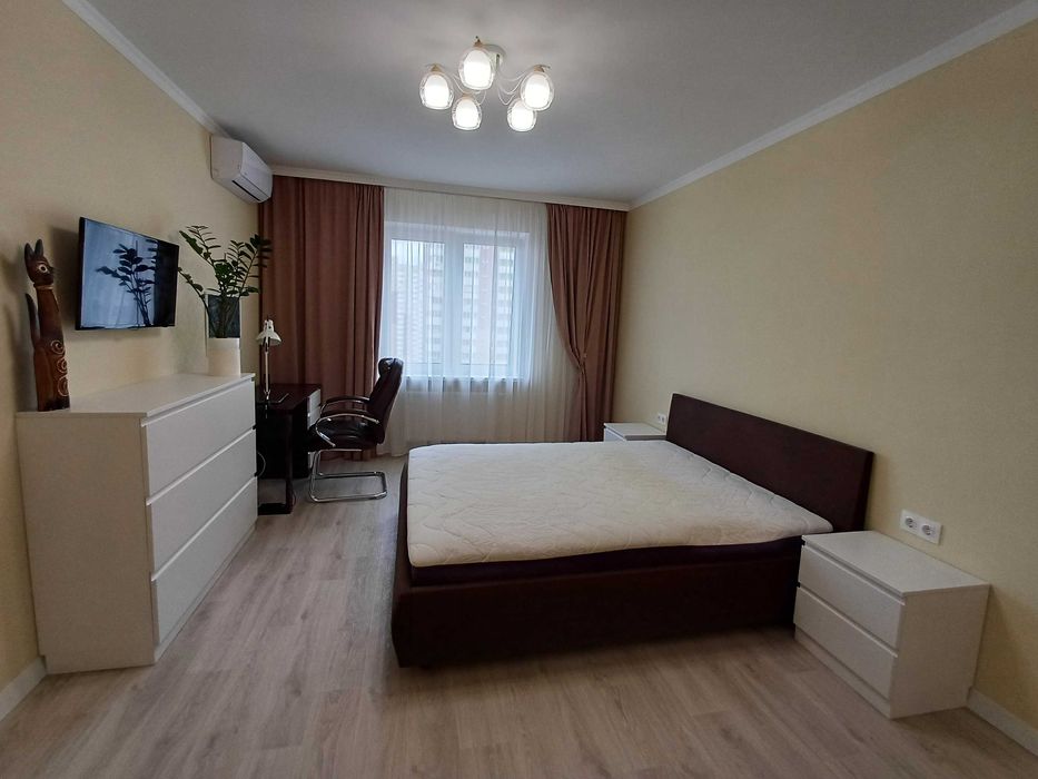 Продам 1-кім. кв.50м. ЖК Варшавський, Крістер Град, Подільський р-н