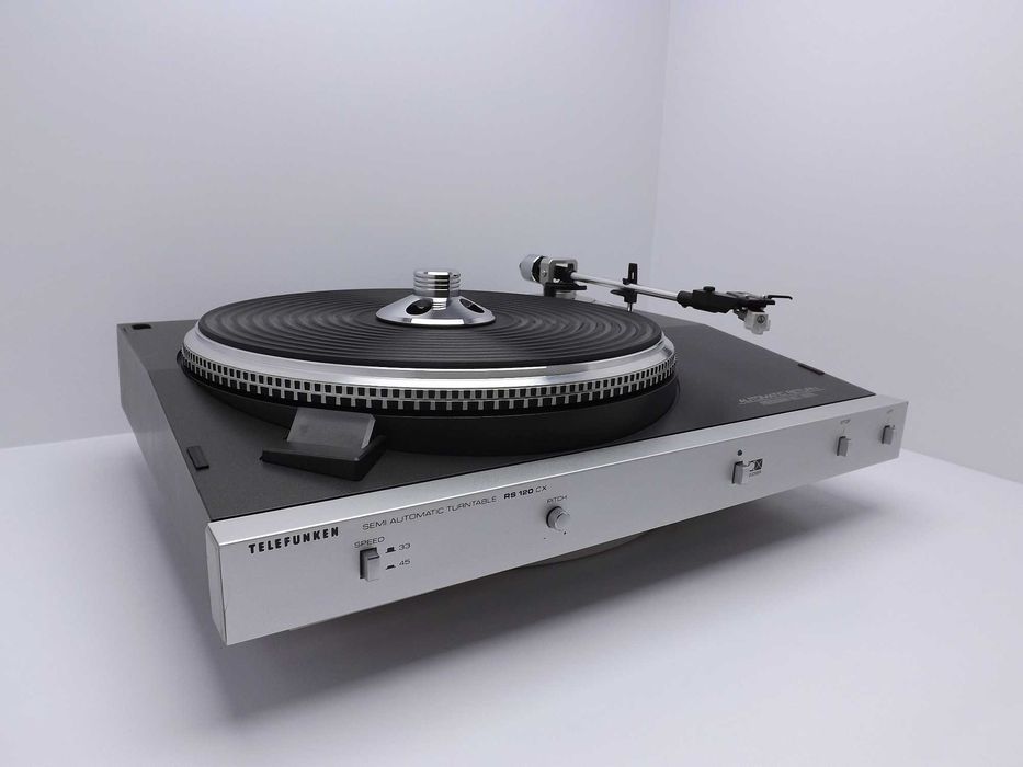 Gramofon Telefunken RS 120 CX wbudowany przedwzmacniacz
