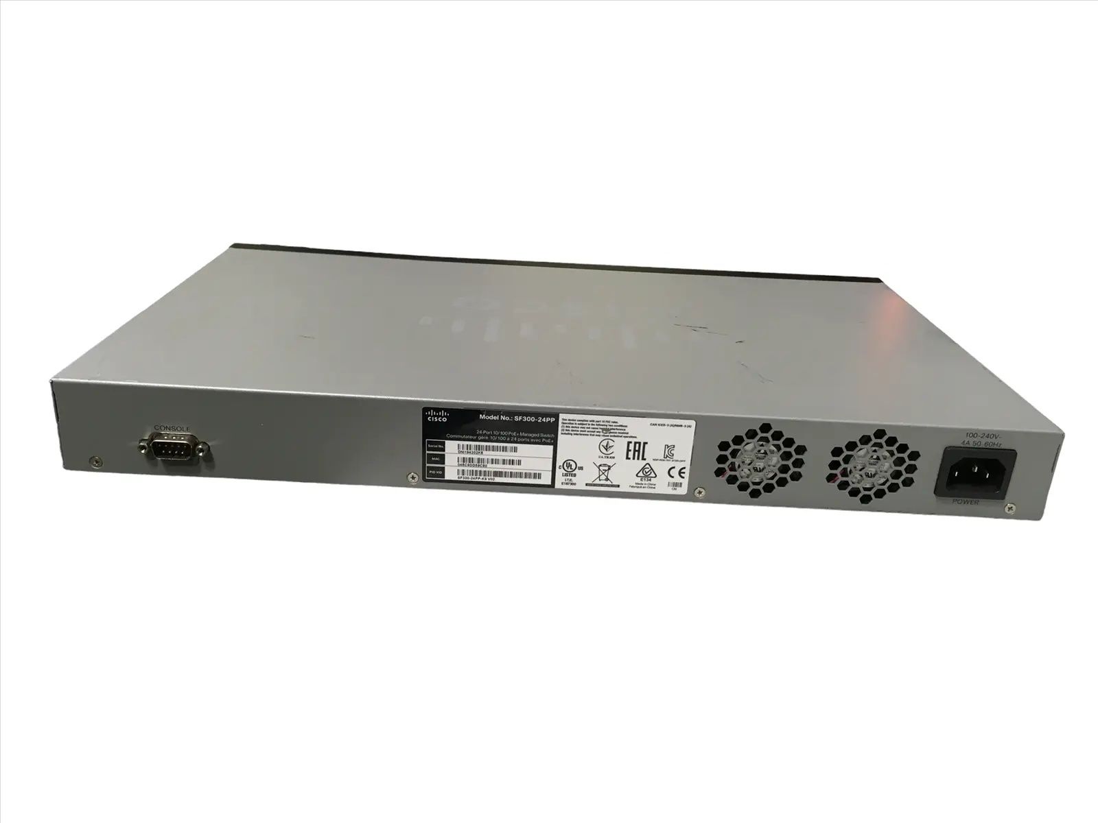 Комутатор Cisco SF 300-24pp