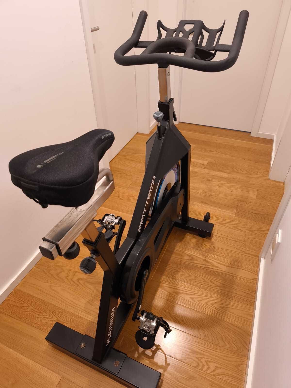 Bicicleta Estática Profissional Spin Platinum – Quase Nova