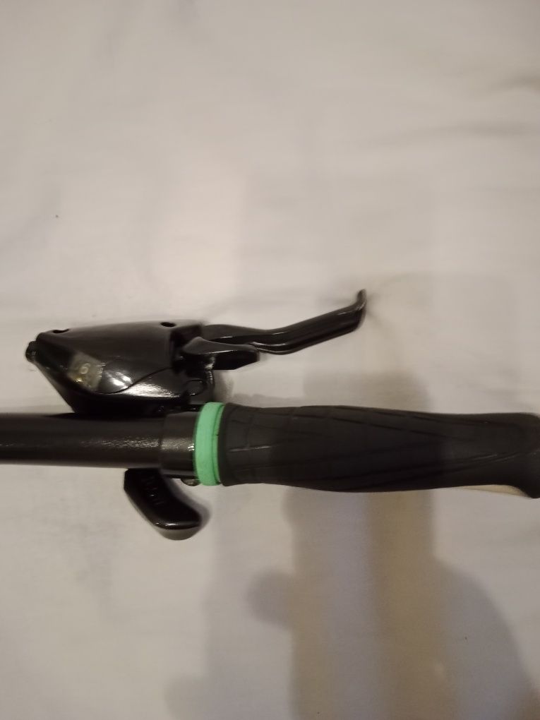 Kierowca 65cmm  Plus klamkomanetki 3x7 plus mostek 100mm