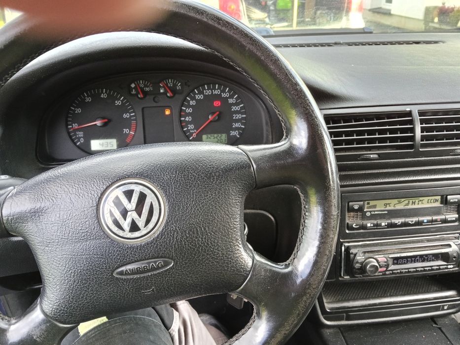Volkswagen Passat B5 1.8
