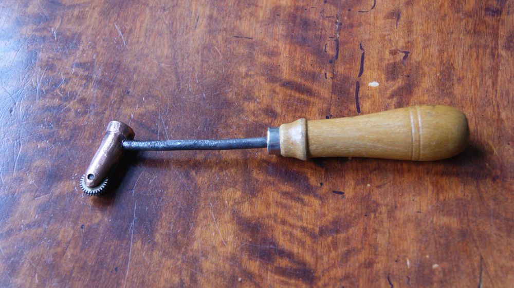 Radełko szewskie,kaletnicze miedziane