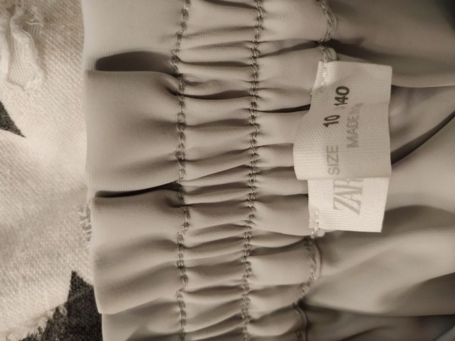 Zestaw spódniczka i t-shirt 140