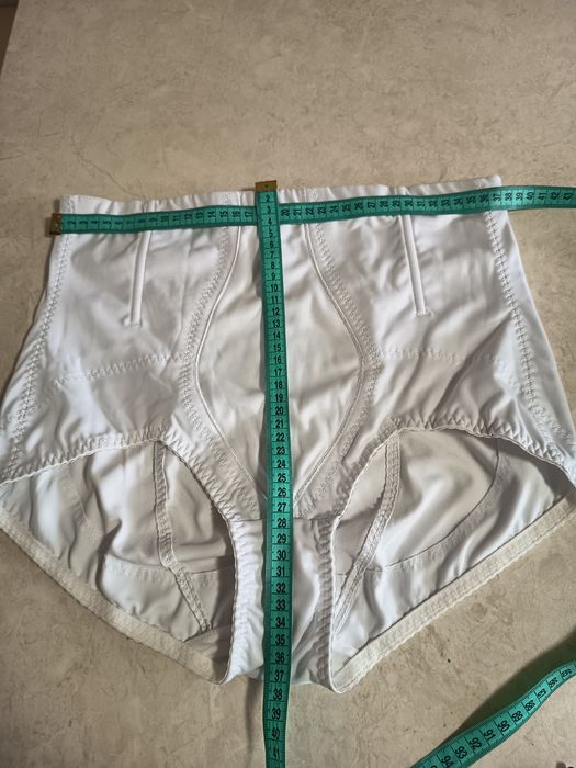 Nowe majtki wyszczuplające modelujące 48 50 xxxl 5 xl Viania