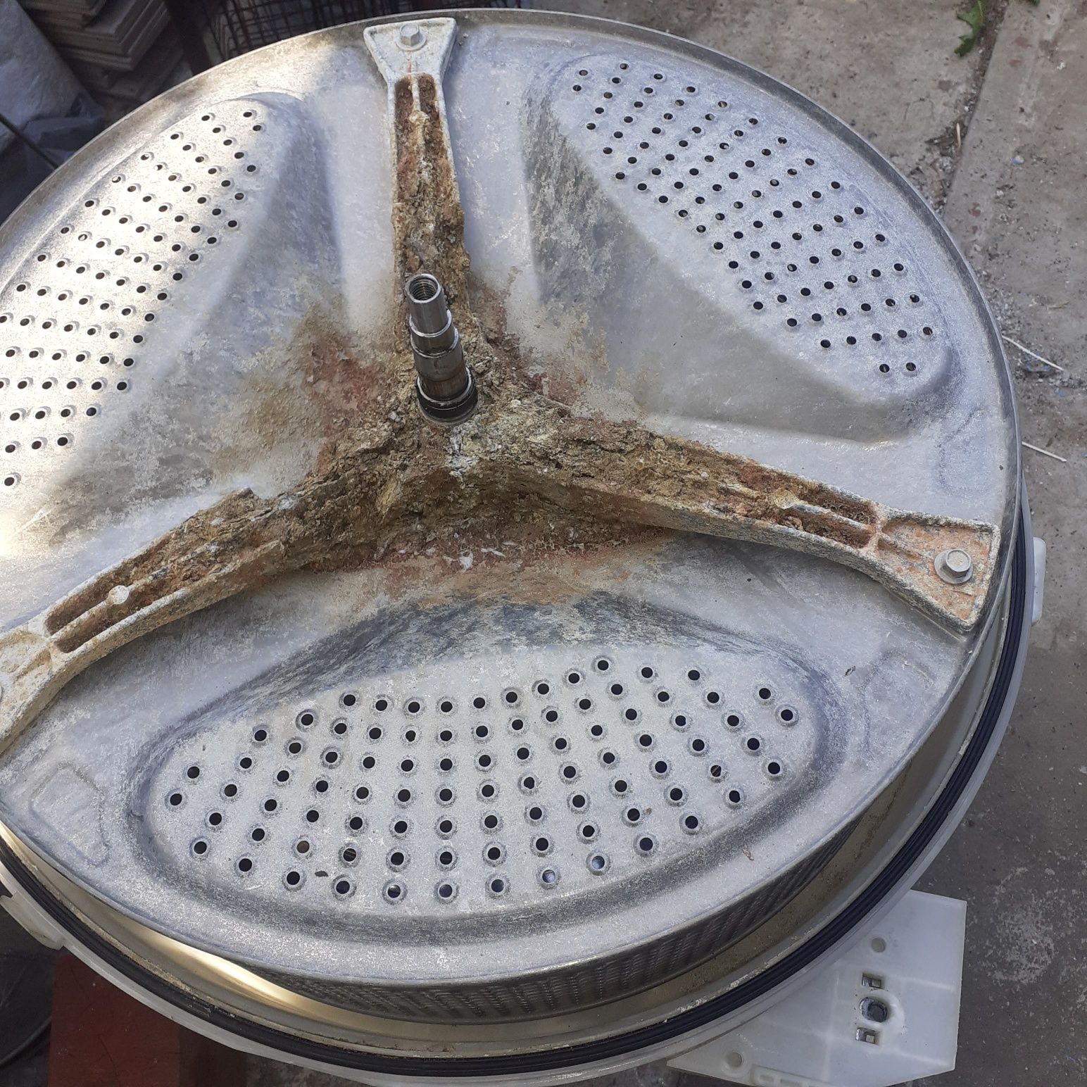 ремонт стиральных машин   , водонагревательных  баков