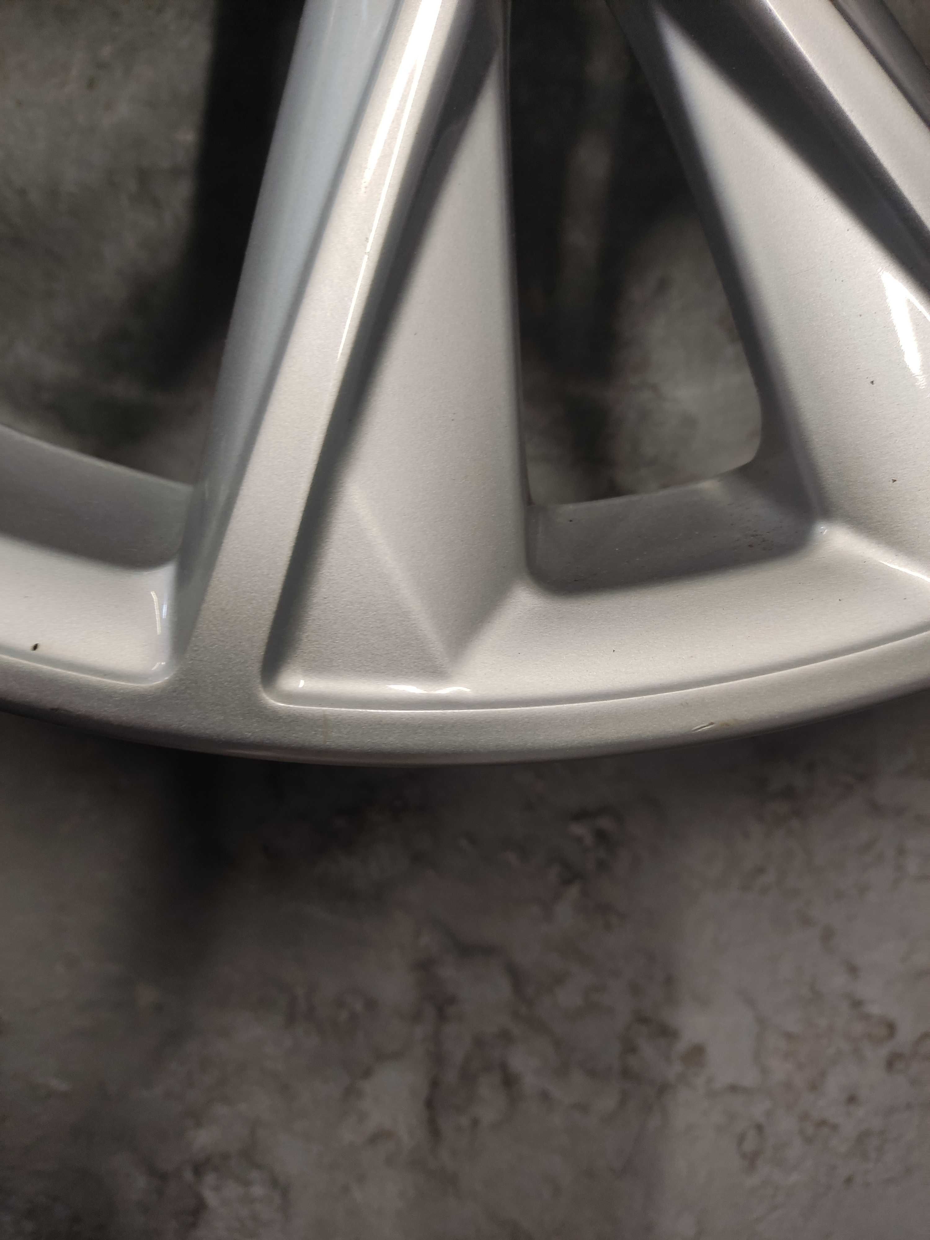 Felgi aluminiowe 18 Audi Q3 A3, 5x112, Oryginał, 7j, et: 43