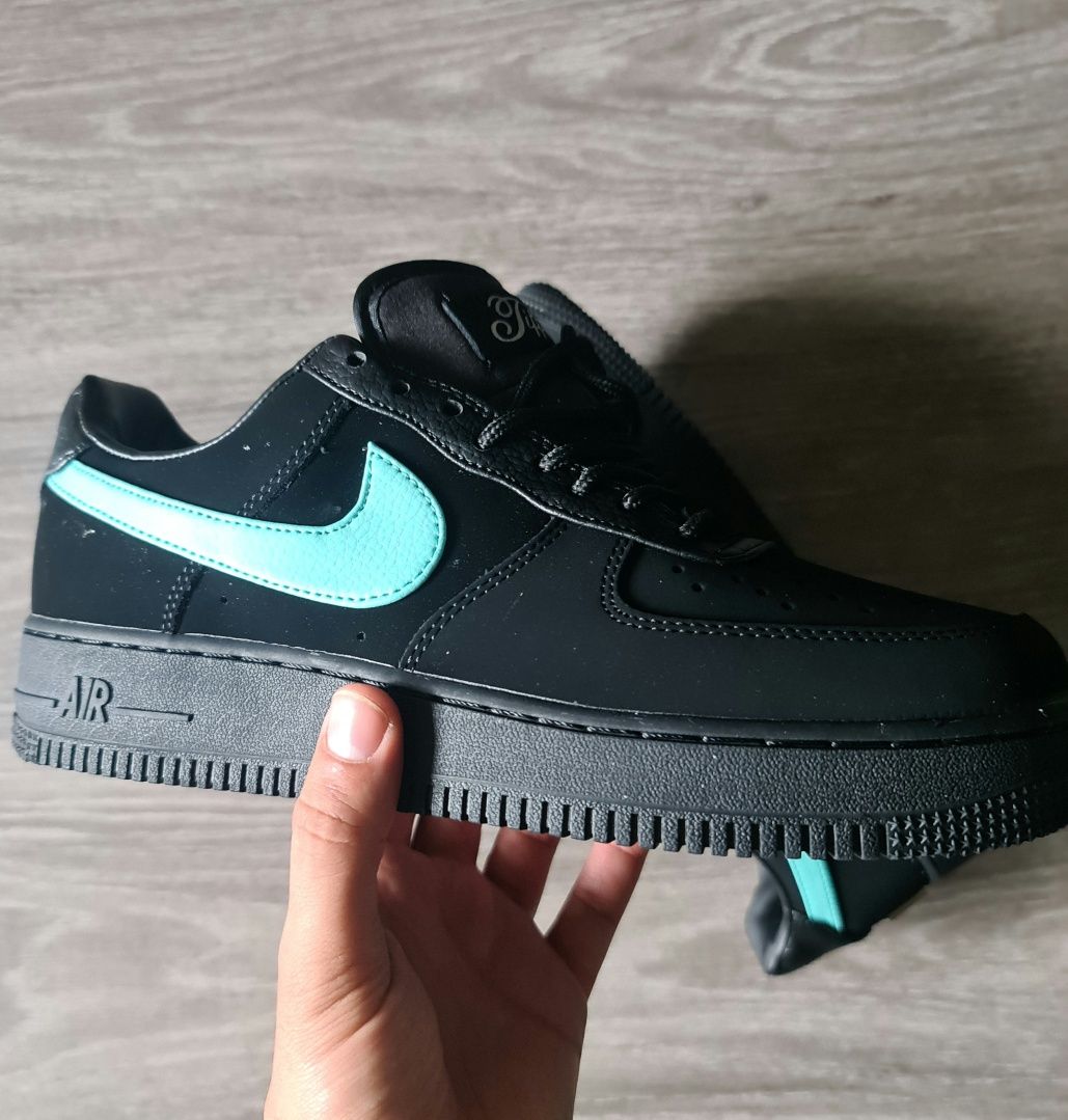 Nike Air Force 1 Low Tiffany & Co. 41