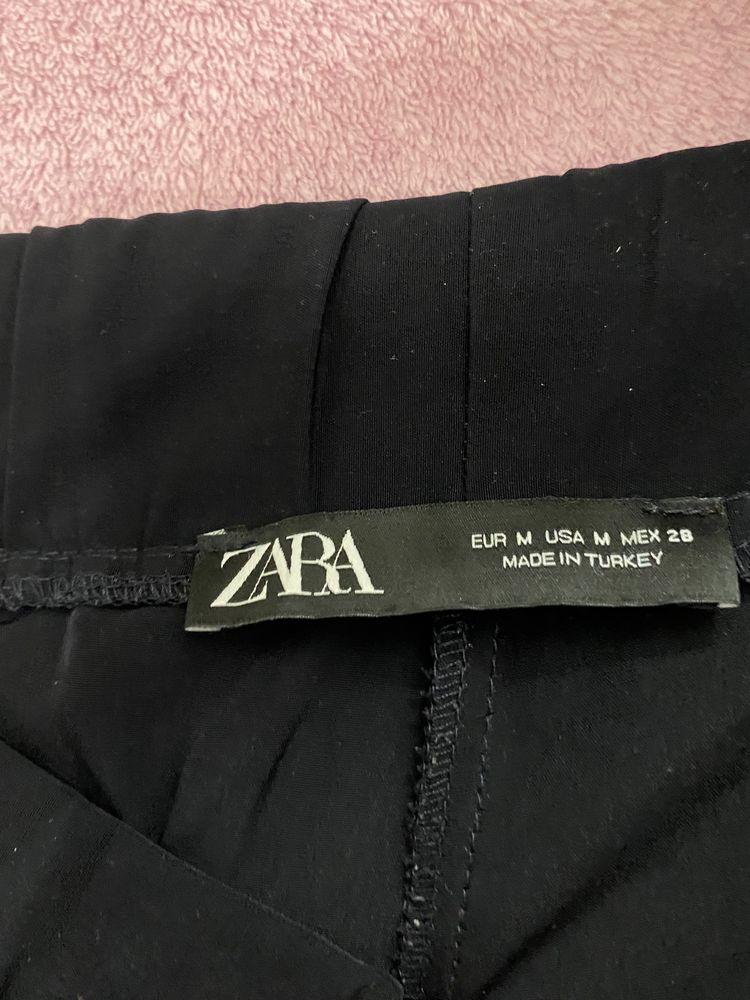 Штаны Zara.