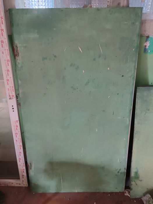 Продам 4 листа толщина 3мм