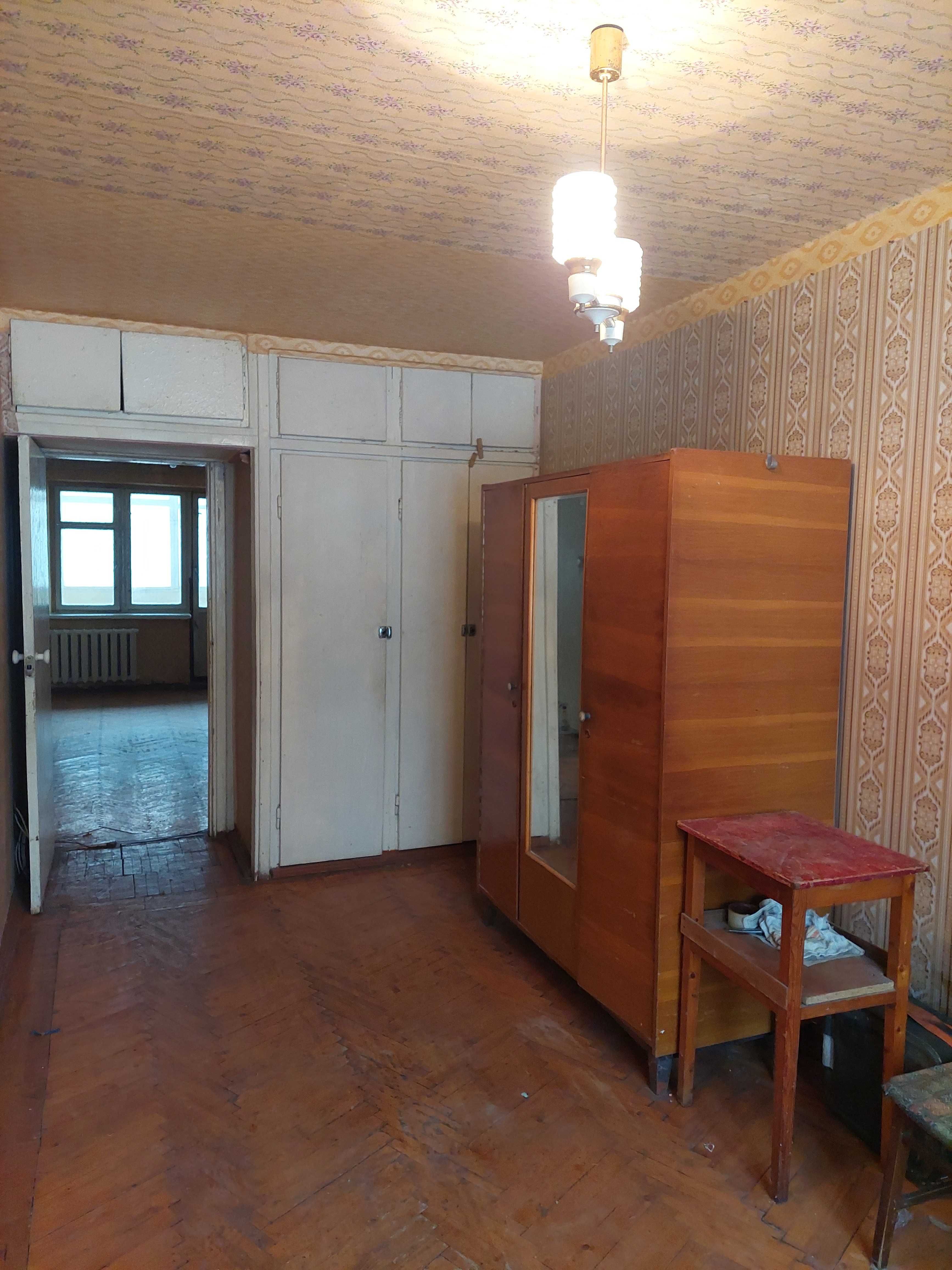 Продам 2-х кімнатну квартиру, р-н Салтівка, м/р 533.
