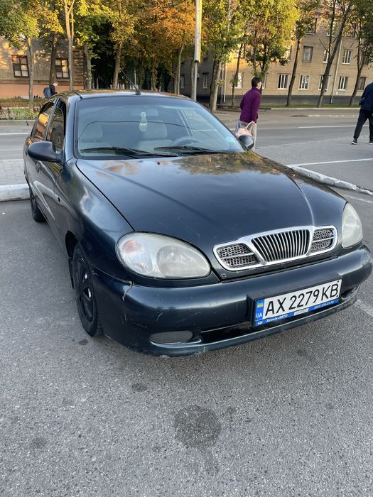 lanos sens 1.5,2004 року