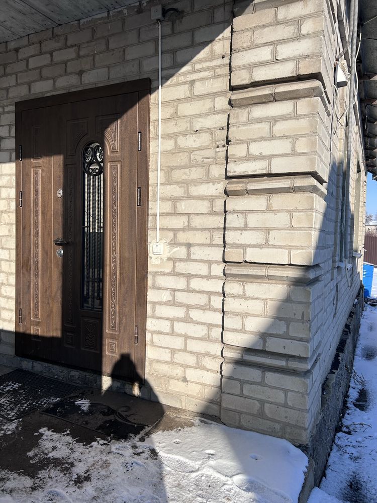 Продам будинок з гарним ремонтом
