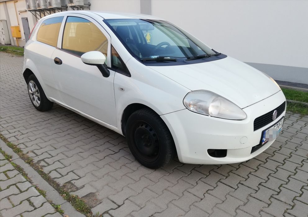 Grande Punto 2011r 1,3 d 75 KM Klima, wspomaganie,faktura vat,zadzwoń