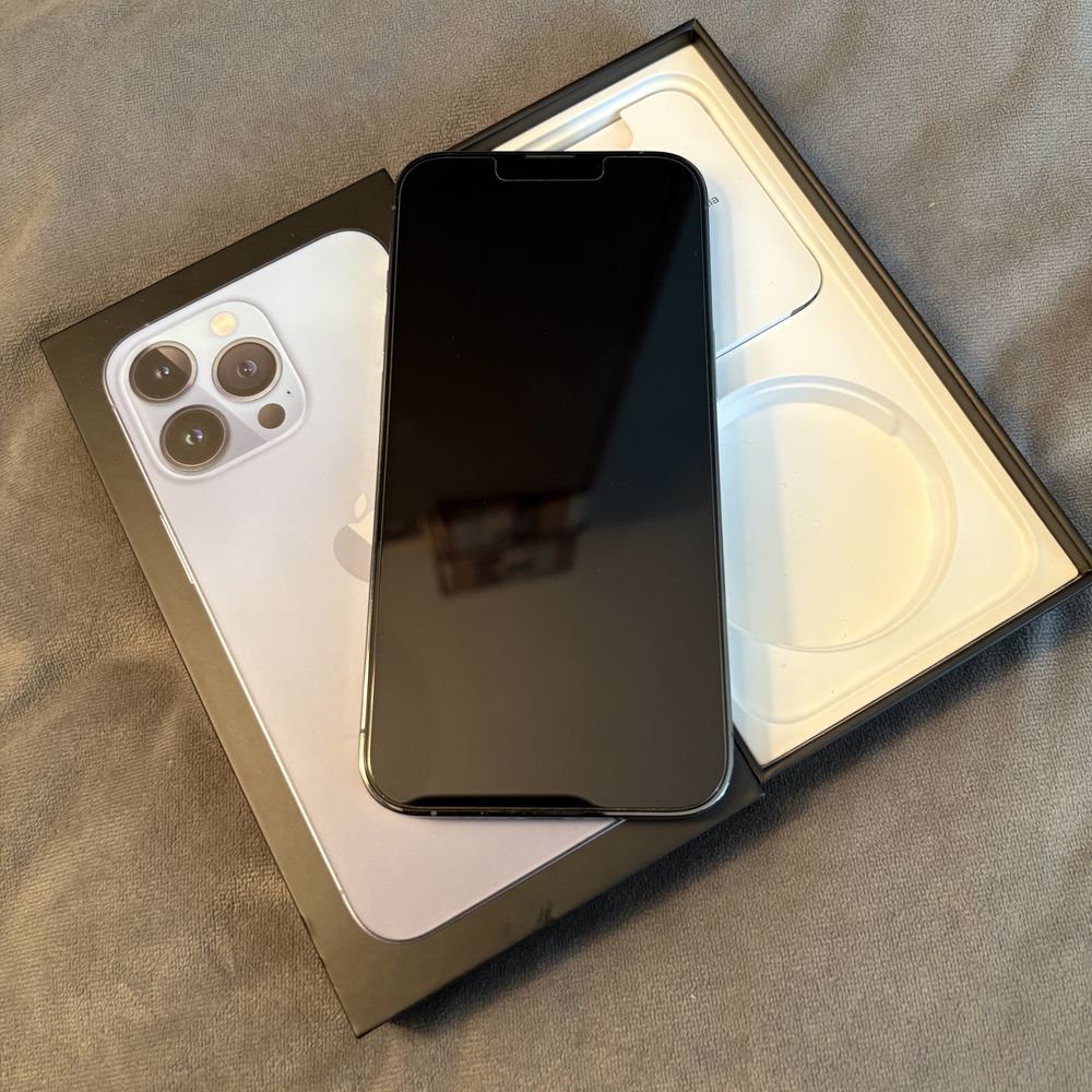 Iphone 13 Pro - Wzorowy