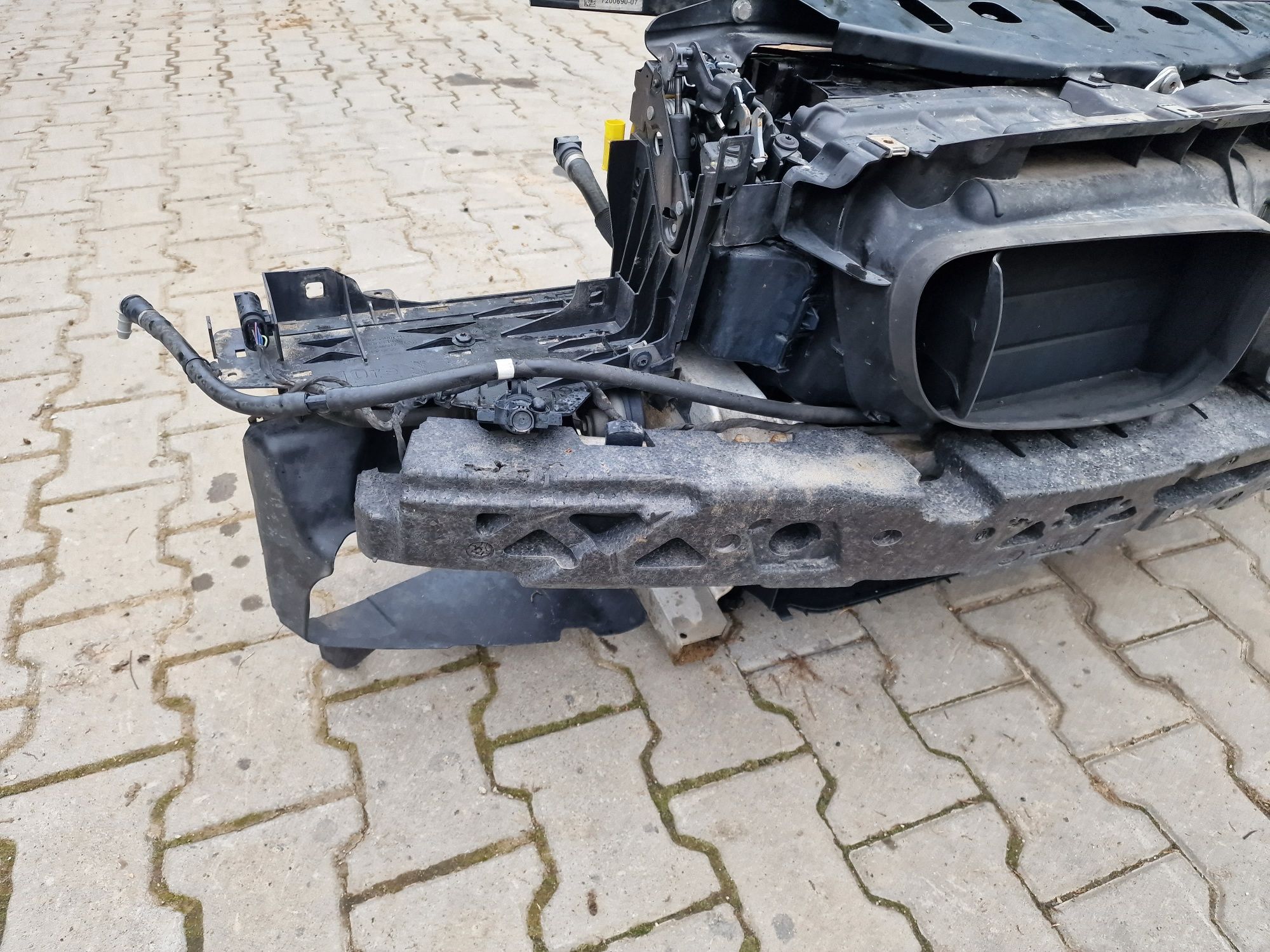 Bmw f10 f11 pas przedni m550d 5.0d n57d30c 381km