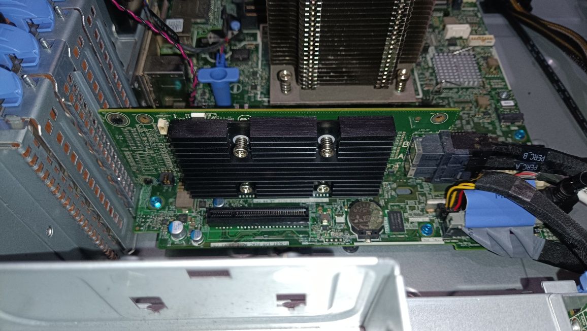 Dell T330 Data Server