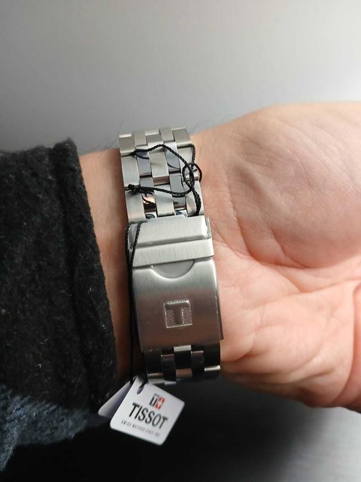 Tissot Seastar 1000 Powermatic 80 Noir