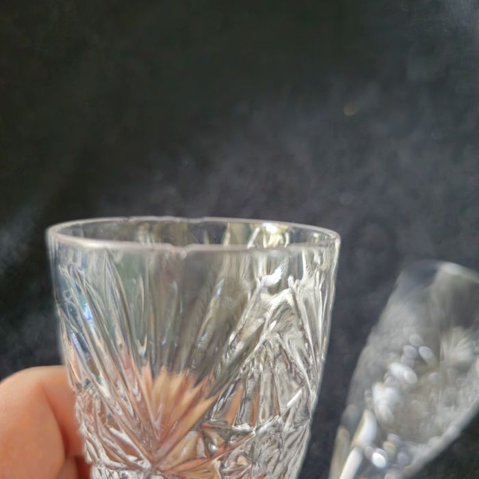 Рюмки фужеры хрустальные на ножке