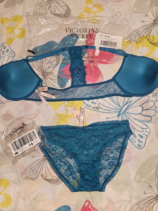 Комплекты белья Victorias Secret р.34С и S
