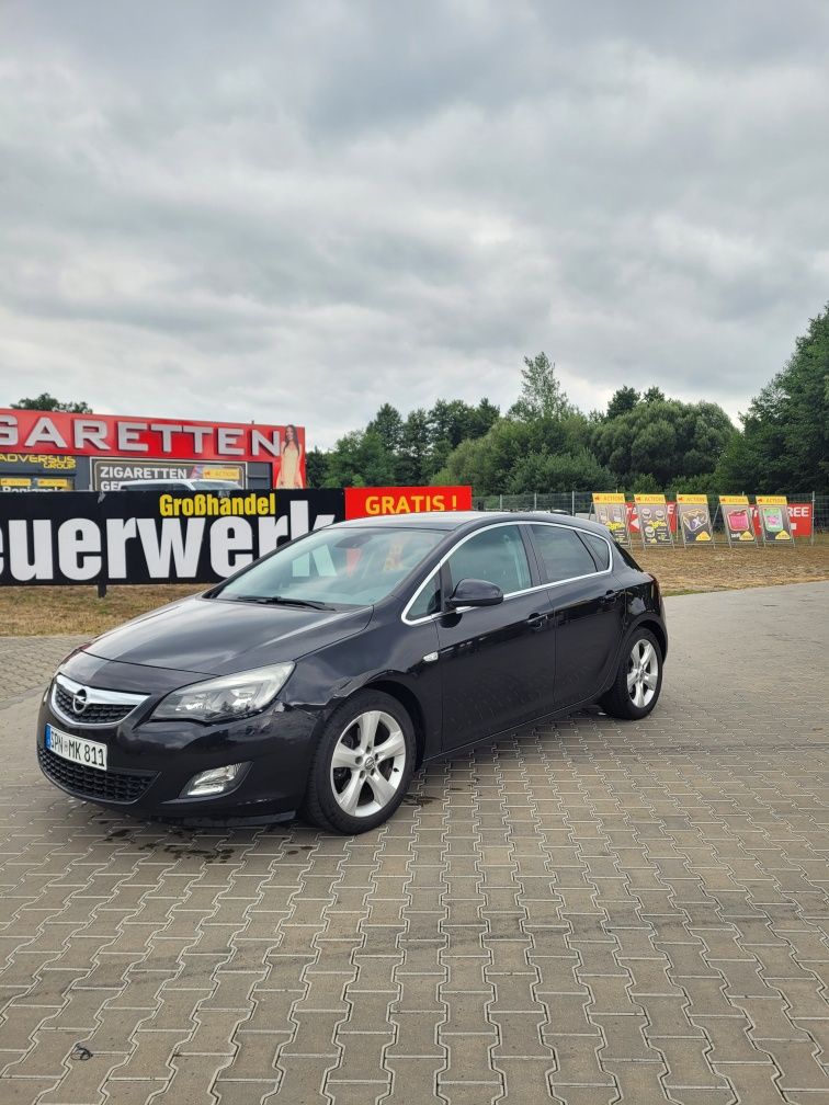Opel astra J cosmo okazja