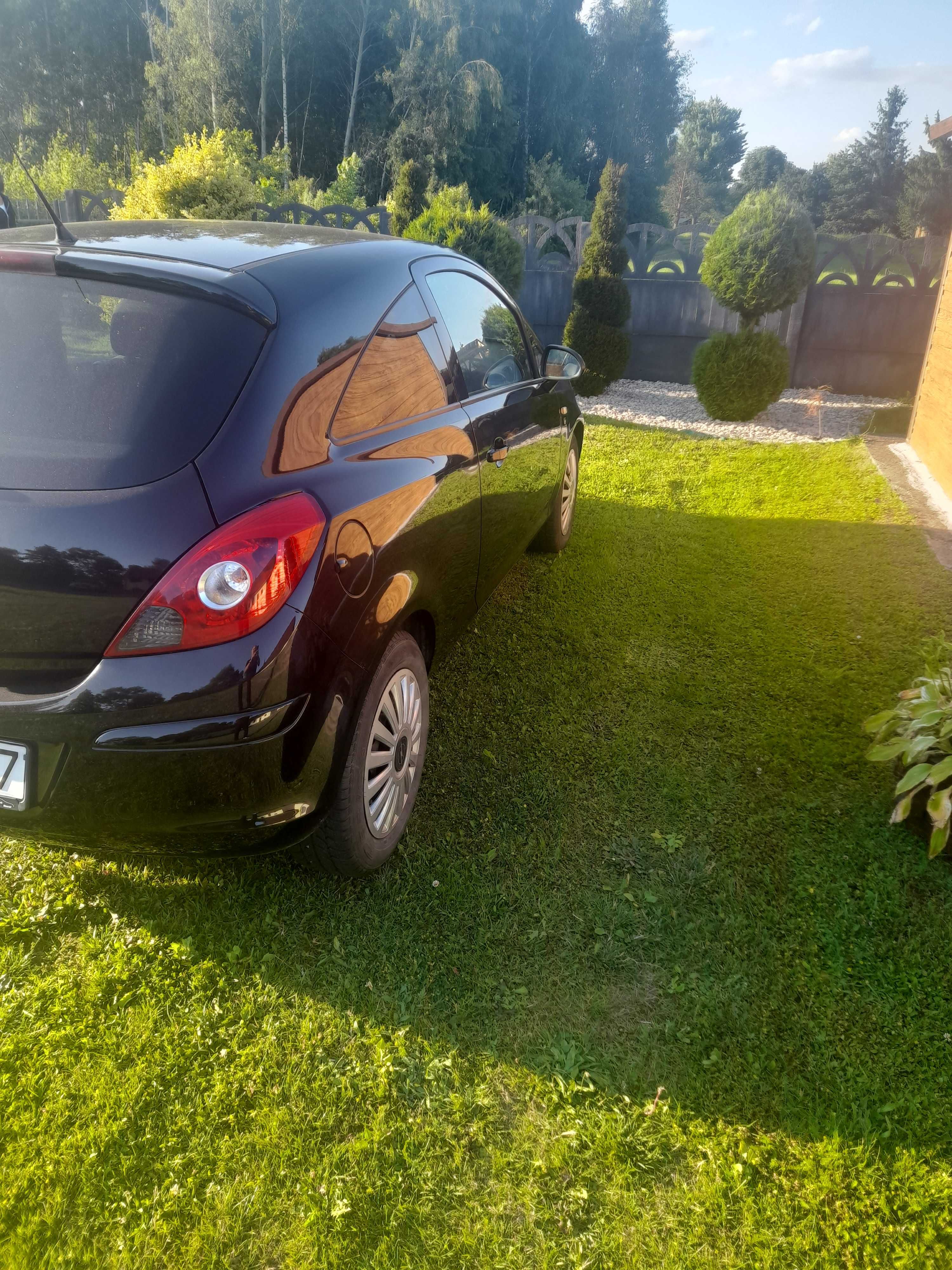 Opel corsa d 1.4 2010r