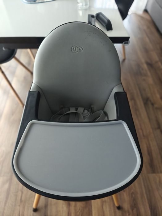 Krzesełko do karmienia KINDERKRAFT Fini Czarne