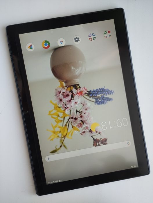 Планшет Lenovo Tab 4 TB-X304F 16Gb Б/У android 8 ДЛЯ YOUTUBE