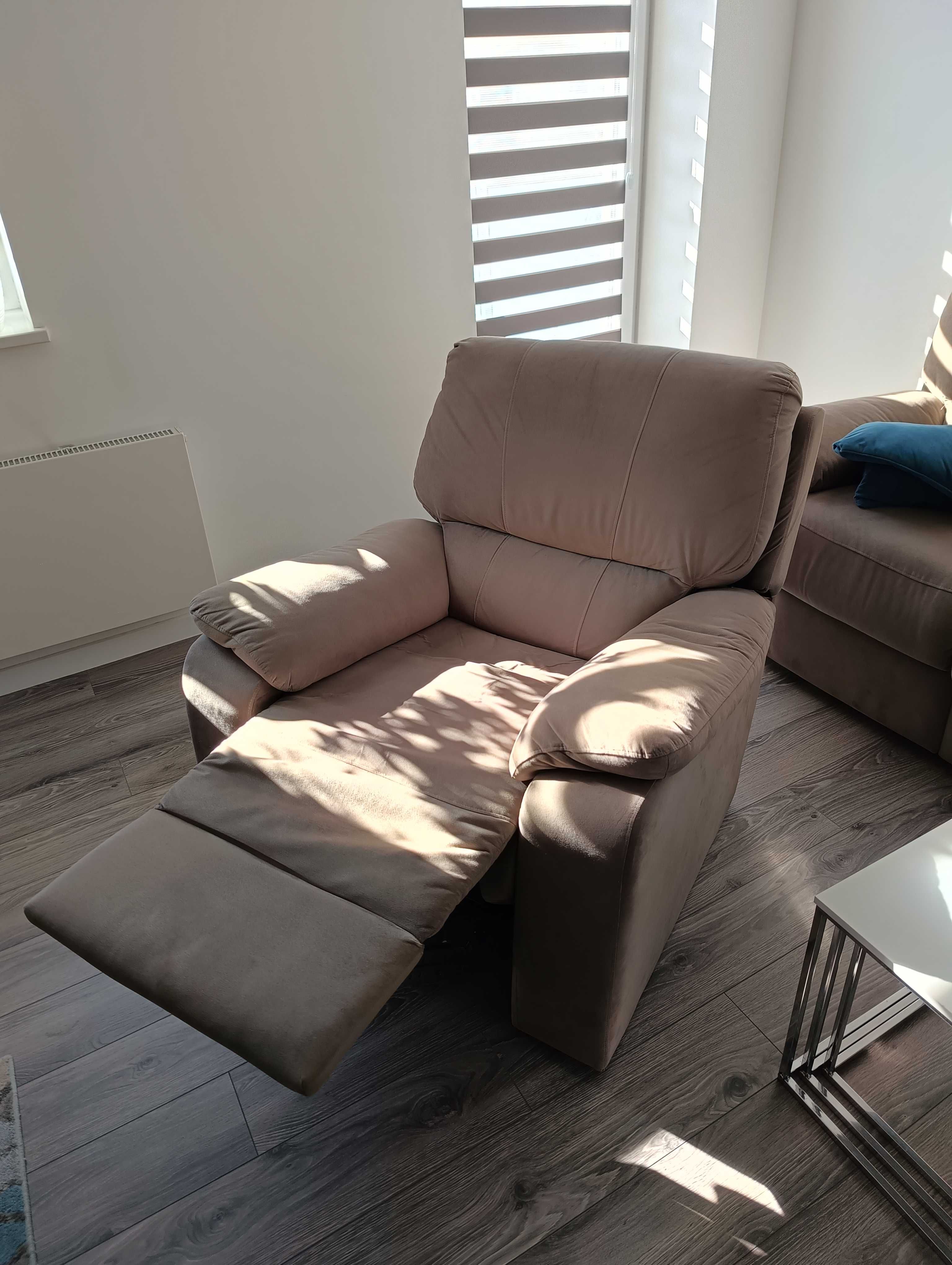 Sofa + fotel z funkcją relax