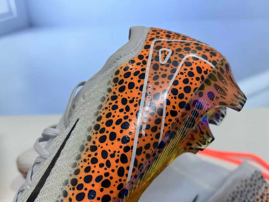 korki Nike Jr Zoom Mercurial Vapor 16 Pro Electric Fg korki 43