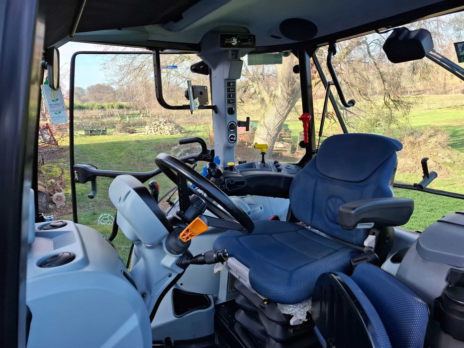 New Holland T5 120