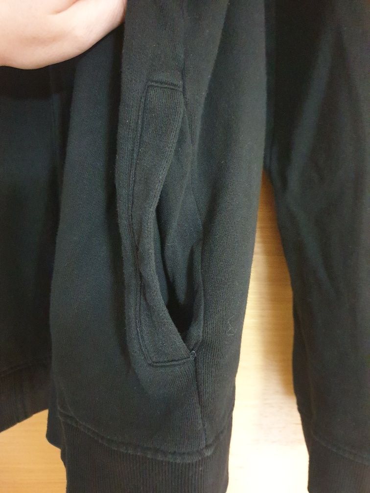 Sprzedam czarną bluzę bejsbolówkę marki TOPMAN