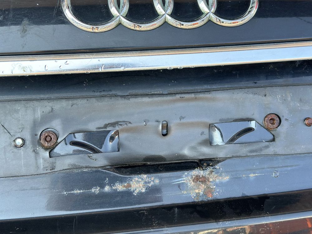 Кришка багажника Audi A6 C6