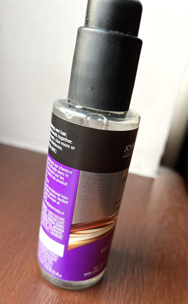Olejek do włosów John Frieda Frizz Ease