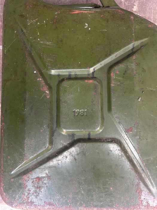 Kanister 20 l używany