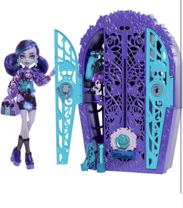 Monster High Skulltimate Secrets Doll Draculaura