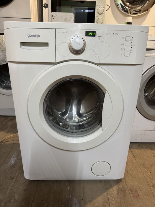 Продам пральну машинку в гарному стані