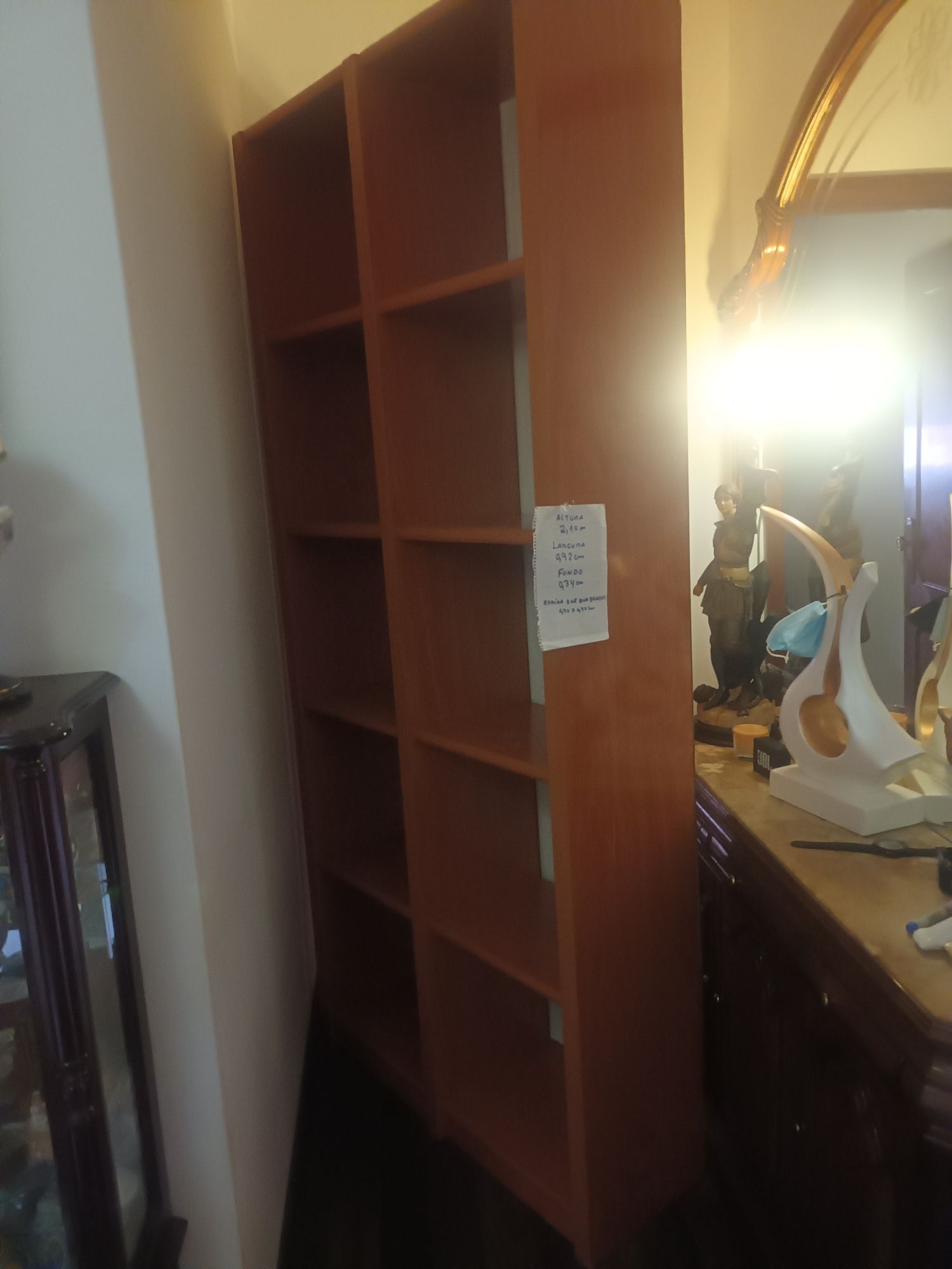 Vendo móvel de quarto ou escritório com dez módulos